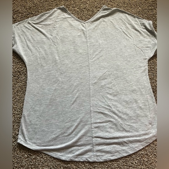 Disneyland mickey mouse shirt - Picture 2 of 5